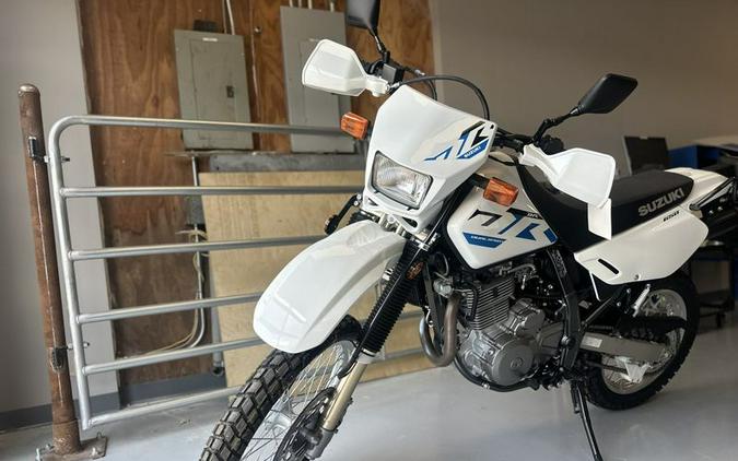 New 2024 Suzuki DR 650S