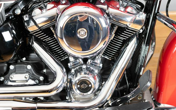 2024 Harley-Davidson HYDRA-GLIDE REVIVAL