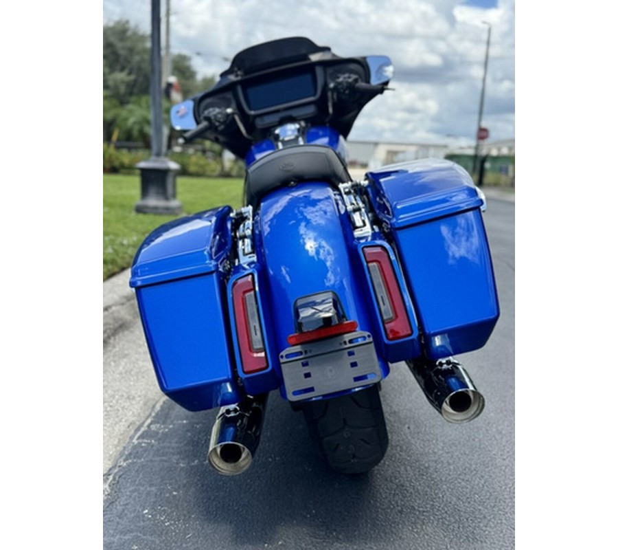 2025 Harley-Davidson FLHX - Street Glide