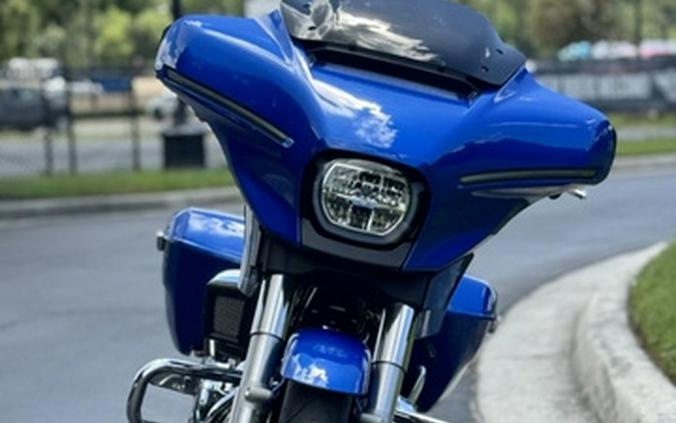 2025 Harley-Davidson FLHX - Street Glide