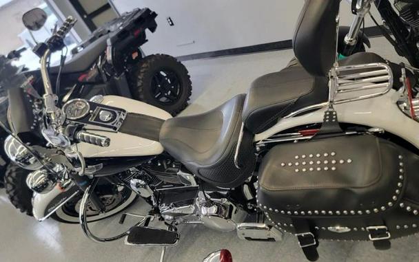 2005 Harley-Davidson FLSTNI Softail Deluxe