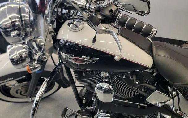 2005 Harley-Davidson FLSTNI Softail Deluxe