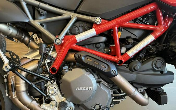 2023 Ducati Hypermotard 950 Ducati Red