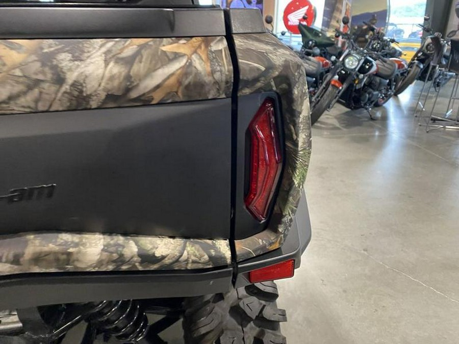 2024 Can-Am® Commander MAX X mr 1000R Wildland Camo