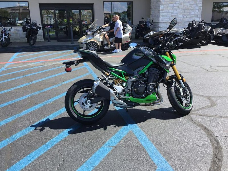 2024 Kawasaki Z900 SE ABS