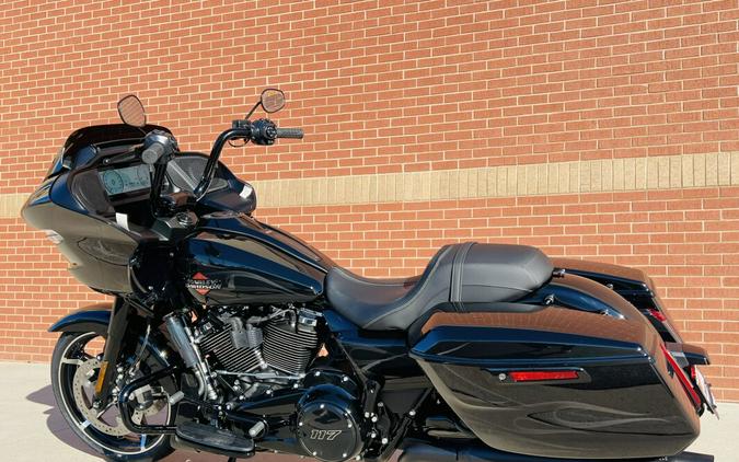 FLTRX 2025 Road Glide®
