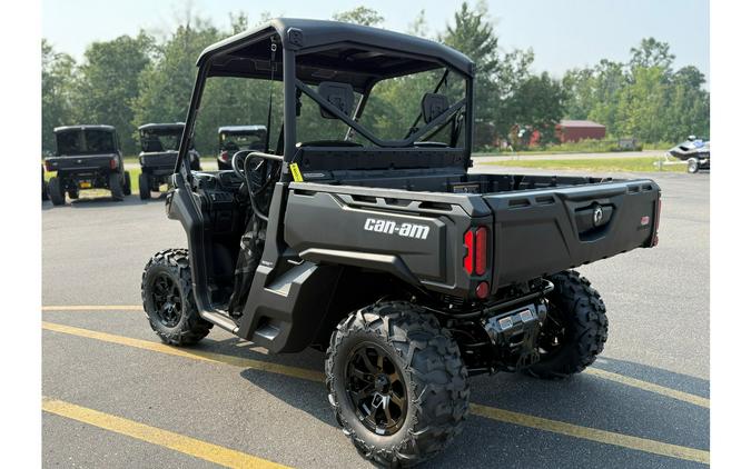 2025 Can-Am DEFENDER DPS HD9