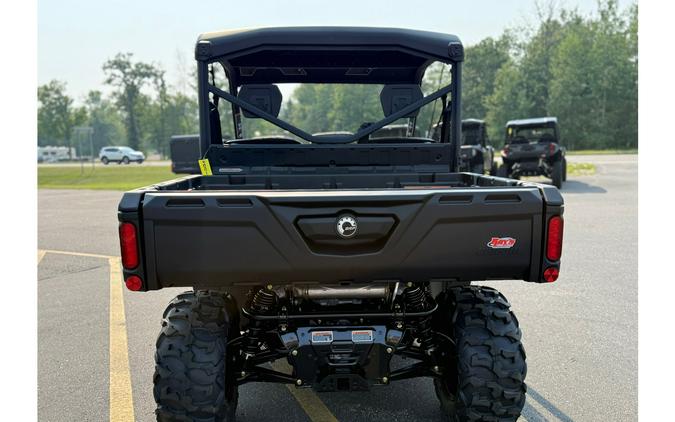 2025 Can-Am DEFENDER DPS HD9