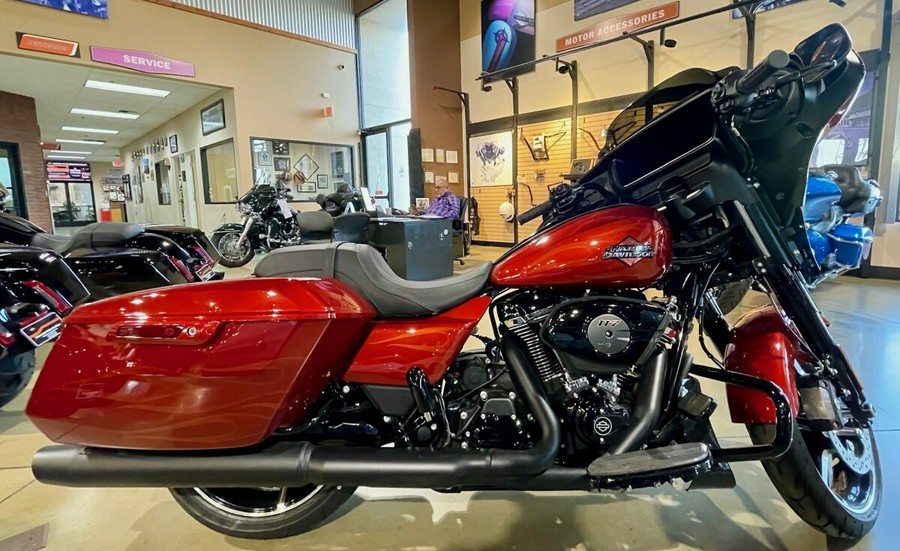 FLHX 2025 Street Glide™