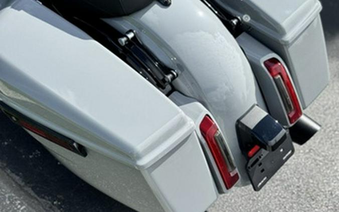 2025 Harley-Davidson FLHX - Street Glide