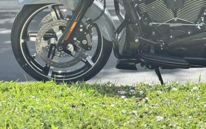 2025 Harley-Davidson FLHX - Street Glide