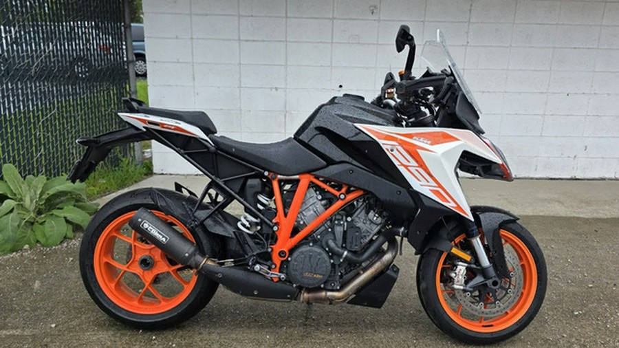 2019 KTM Super Duke 1290 GT
