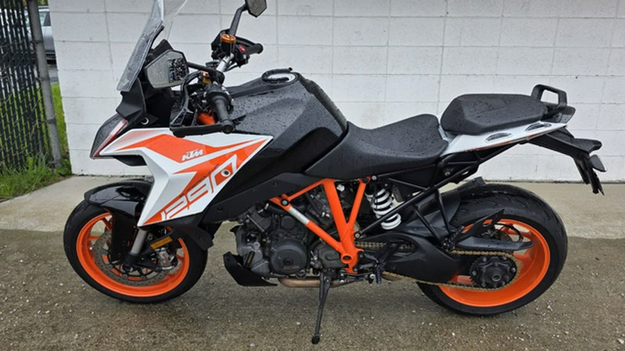 2019 KTM Super Duke 1290 GT