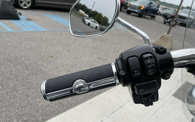 2009 Harley-Davidson® Road King® Classic