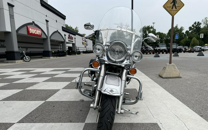 2009 Harley-Davidson® Road King® Classic