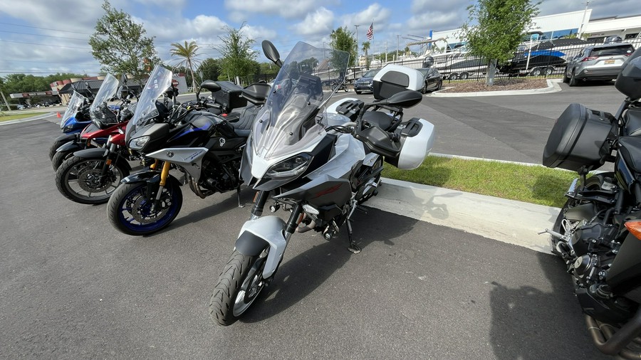 2021 BMW F 900 XR