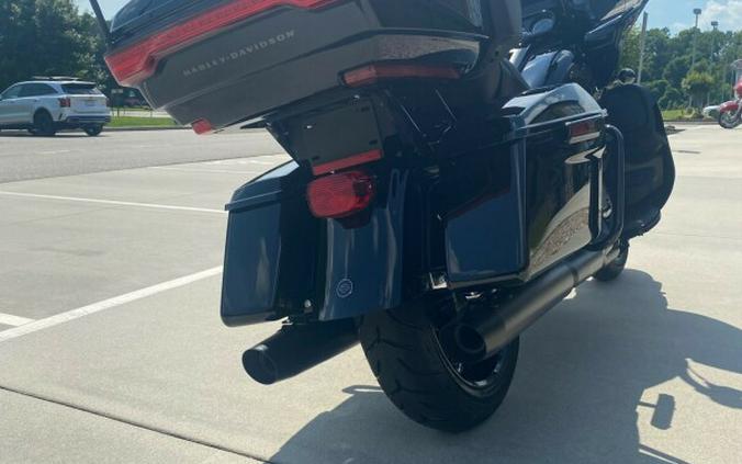 2024 Harley-Davidson Road Glide Limited Vivid Black - Black Finish