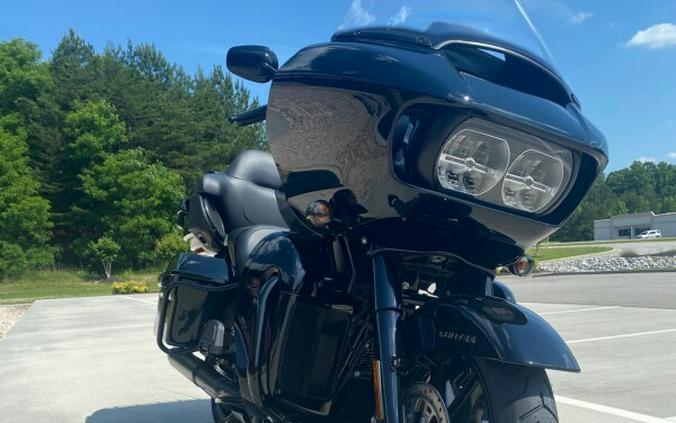 2024 Harley-Davidson Road Glide Limited Vivid Black - Black Finish