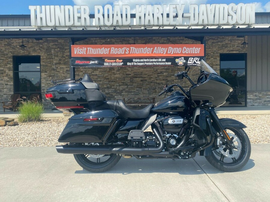 2024 Harley-Davidson Road Glide Limited Vivid Black - Black Finish