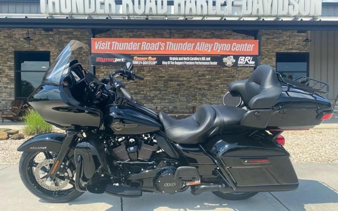 2024 Harley-Davidson Road Glide Limited Vivid Black - Black Finish