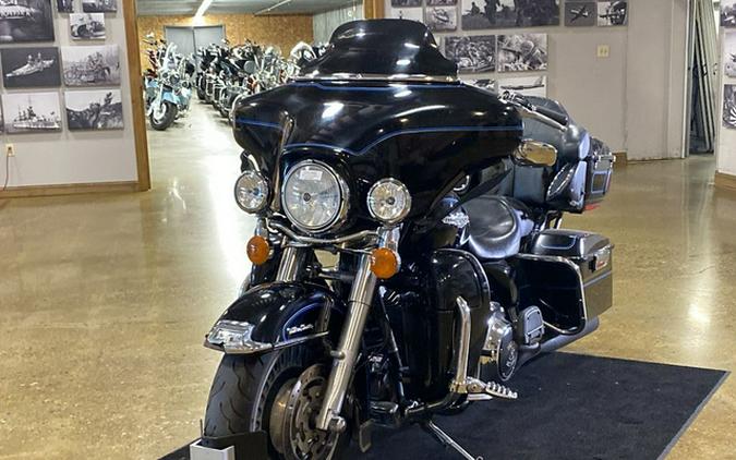 2009 Harley-Davidson FLHTCU - Ultra Classic Electra Glide