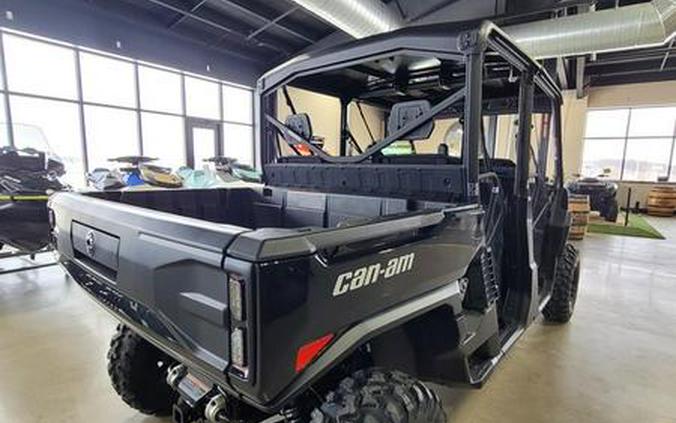 2026 Can-Am® Defender MAX XT HD11 With 10.25 in.display