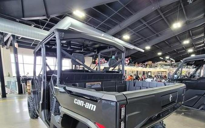 2026 Can-Am® Defender MAX XT HD11 With 10.25 in.display