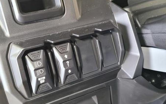 2026 Can-Am® Defender MAX XT HD11 With 10.25 in.display