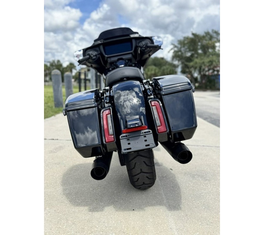 2025 Harley-Davidson FLHX - Street Glide