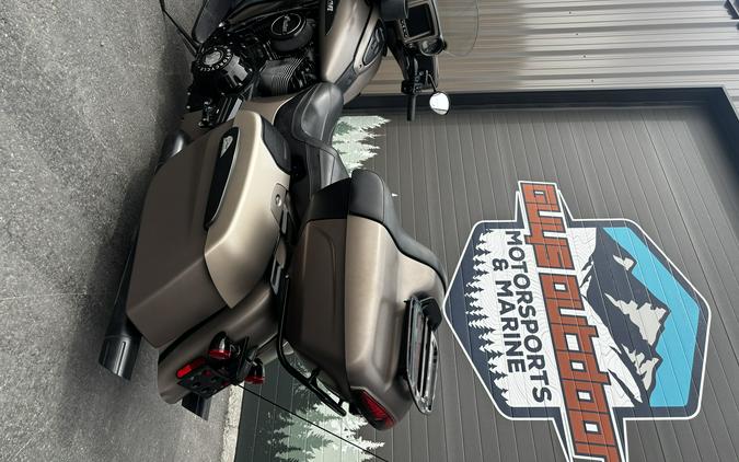 2021 Indian Motorcycle ROADMASTER DARK HORSE - 01794