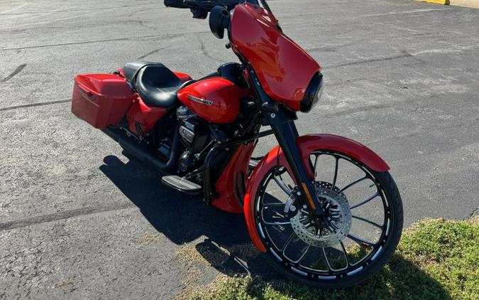 2018 Harley-Davidson FLHXS Street Glide Special