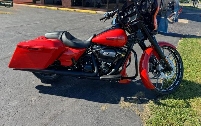 2018 Harley-Davidson FLHXS Street Glide Special