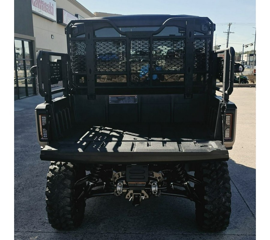 2027 Can-Am® Defender XU MAX Limited HD11 Sandstone