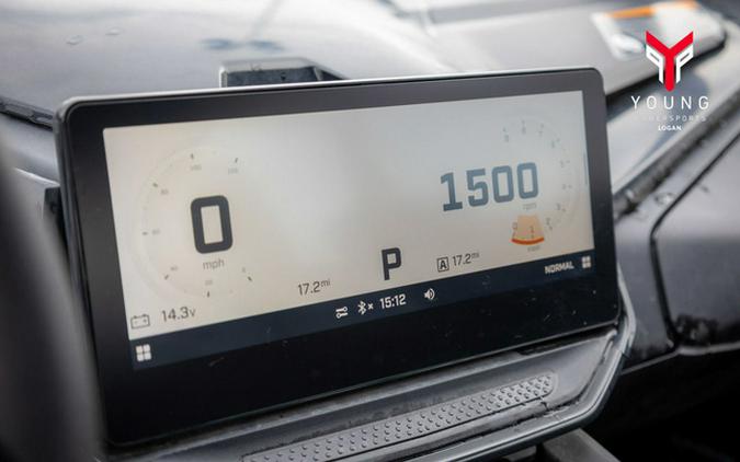 2025 Can-Am Maverick R Max X RS With Smart-Shox