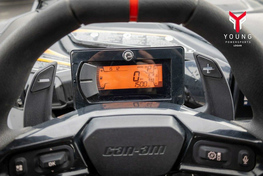 2025 Can-Am Maverick R Max X RS With Smart-Shox