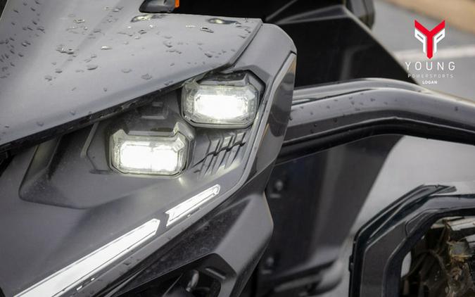 2025 Can-Am Maverick R Max X RS With Smart-Shox