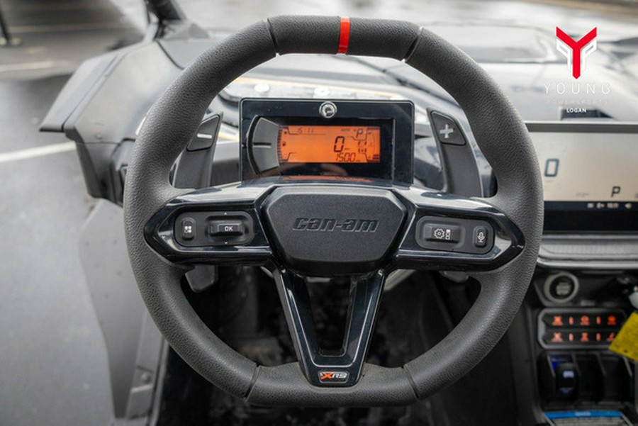 2025 Can-Am Maverick R Max X RS With Smart-Shox