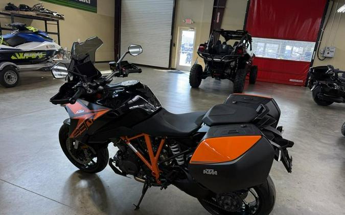 2020 KTM 1290 Super Duke GT