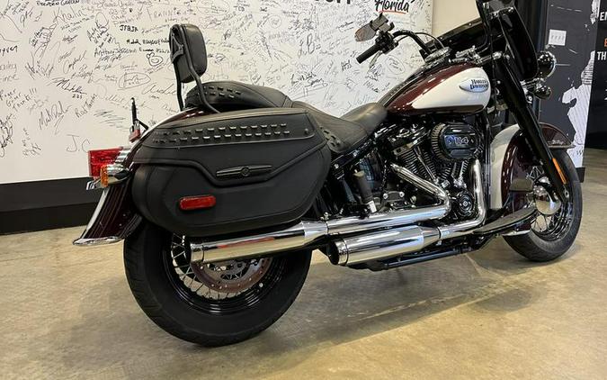 2021 Harley-Davidson® FLHCS - Heritage Classic 114