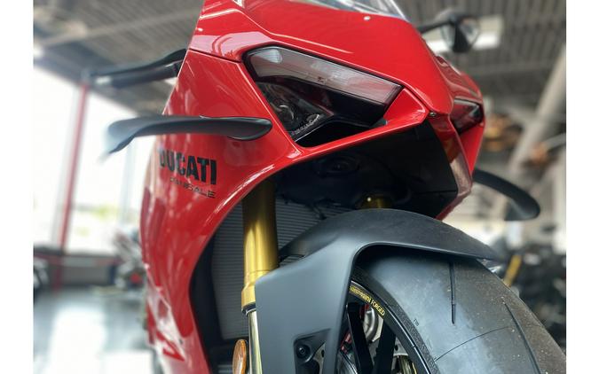 2024 Ducati Panigale V4 S