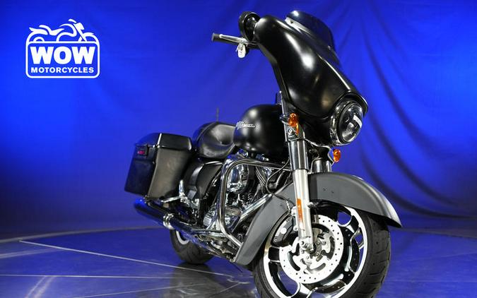 2013 Harley-Davidson® FLHX STREET GLIDE