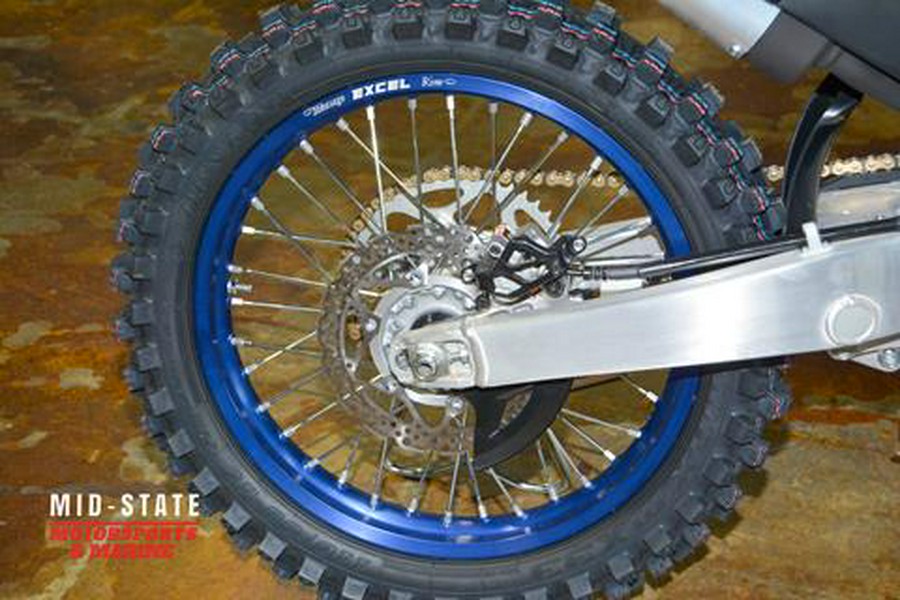 2025 Yamaha YZ250 Monster Energy Edition