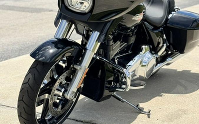 2025 Harley-Davidson FLHX - Street Glide