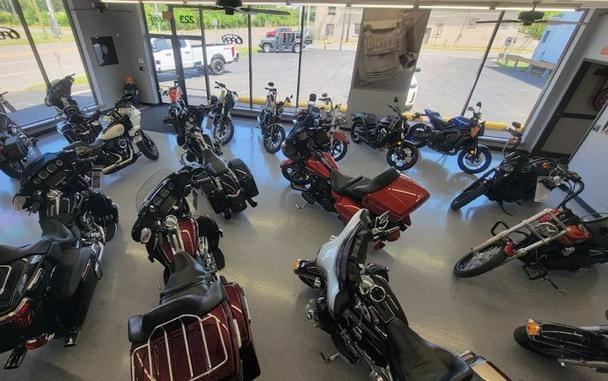 2019 Harley-Davidson FLHXSE CVO Street Glide