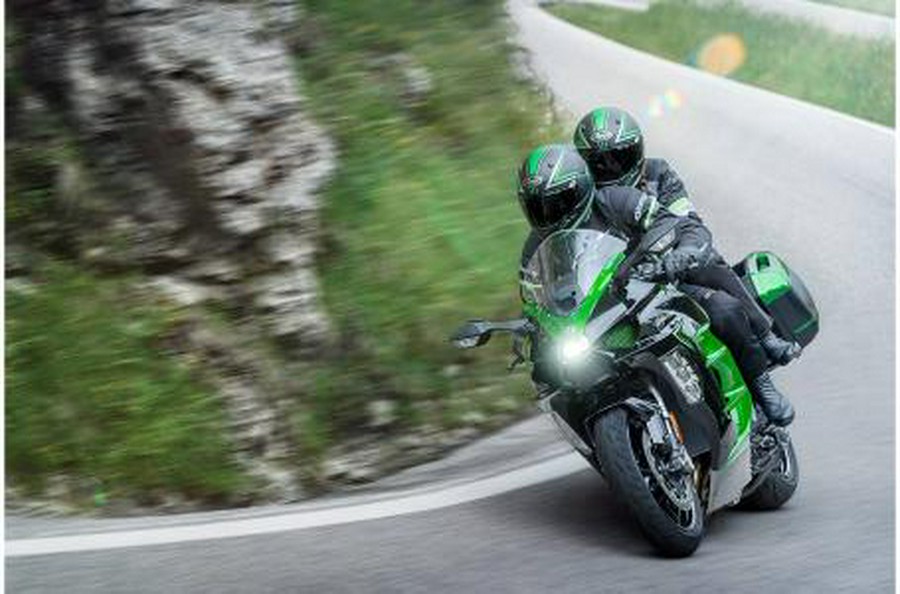 2023 Kawasaki Ninja® H2® SX SE