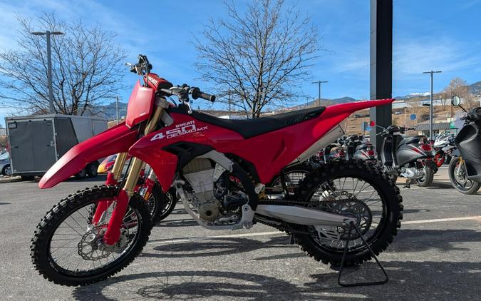 2026 Ducati Desmo450 MX