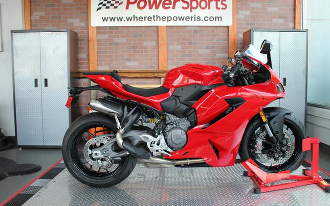 2026 Ducati Panigale V2S - Demo V2