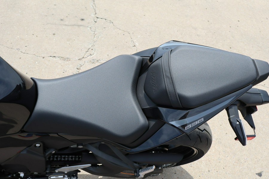 2026 NINJA ZX-6R ABS - Kawasaki