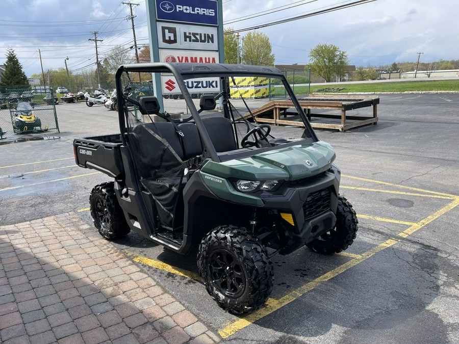 2023 Can-Am® Defender HD9