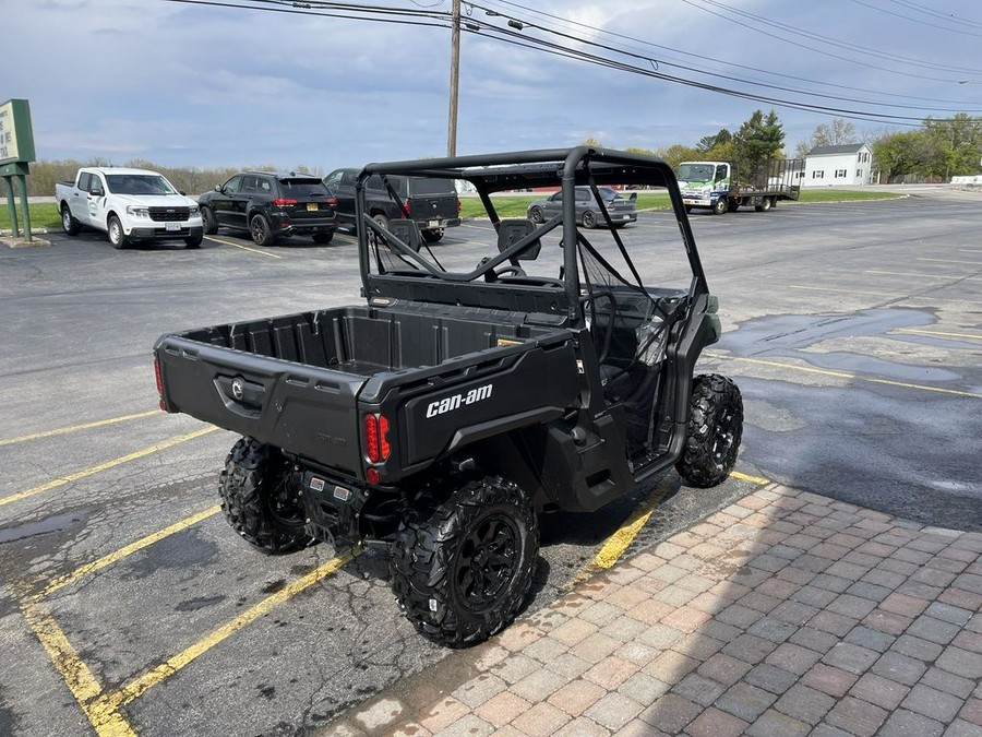 2023 Can-Am® Defender HD9